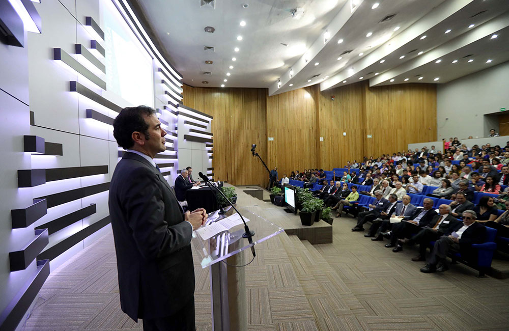 Conferencia Magistral