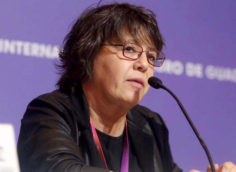 Gabriela Warkentin,  Periodista.