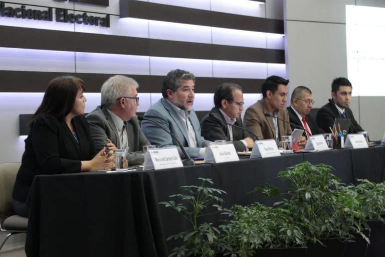 Selección de la muestra definitiva  para los Conteos Rápidos 2019