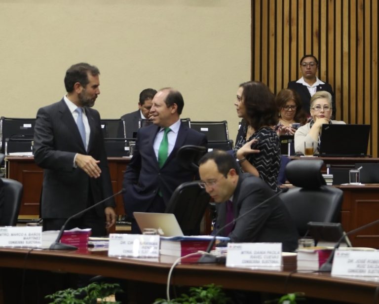 Lorenzo Córdova Vianello, Consejero Presidente del INE, Marco Antonio Baños Martínez, Adriana Favela Herrera y Ciro Murayama Rendón, Consejera y Consejeros Electorales.