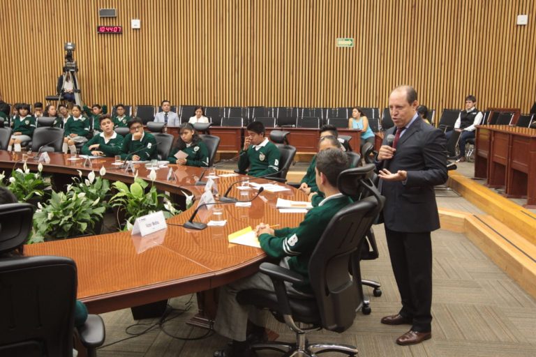 Marco Antonio Baños Martínez, Consejero Electoral en la prueba piloto de la Integración por niñas y niños, del Consejo de Participación en el INE.