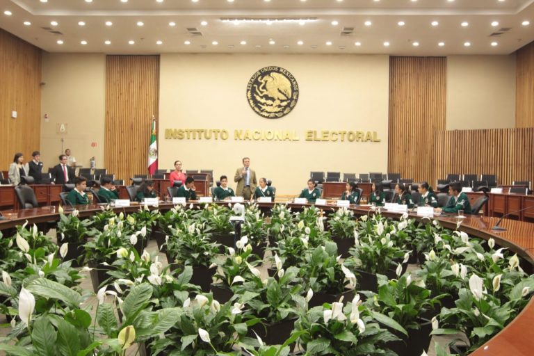 Integración por niñas y niños, del Consejo de Participación en el INE.