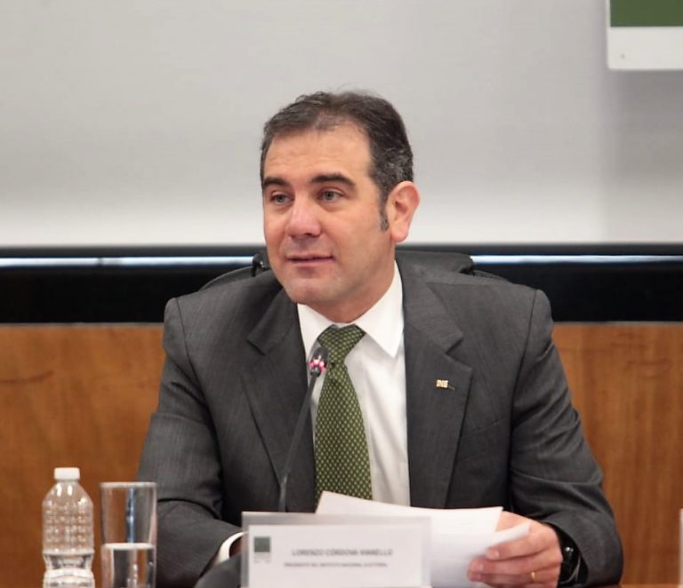 Lorenzo Córdova Vianello, Consejero Presidente del INE en el Grupo de trabajo del Foro de Parlamento Abierto para el Análisis y Discusión de la Reforma Electoral.