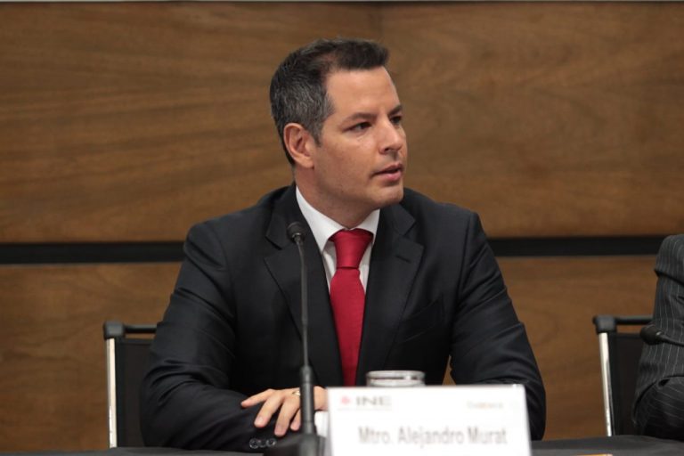 Alejandro Murat Hinojosa, Gobernador del Estado de Oaxaca.