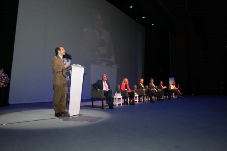 X Congreso Latinoamericano en Ciencia Política Celebrado el día de hoy 31 de julio de 2019 en la ciudad de Monterrey, Nuevo León
