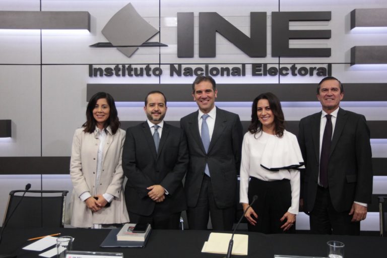 Firma de Convenio de Colaboración Específico INE-TEC de Monterrey.