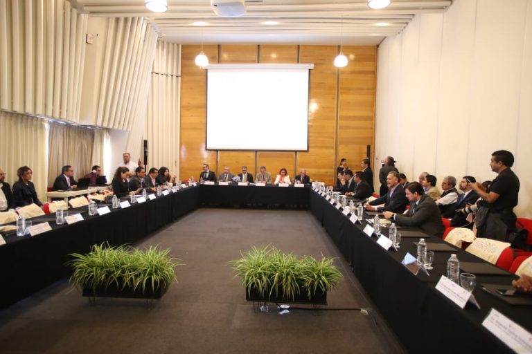 Inauguración del Seminario con partidos políticos “Fortalecimiento de la Democracia Constitucional”.