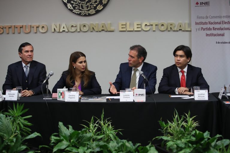 Firma de convenio INE-PRI para el uso de la aplicación móvil para la afiliación de militantes