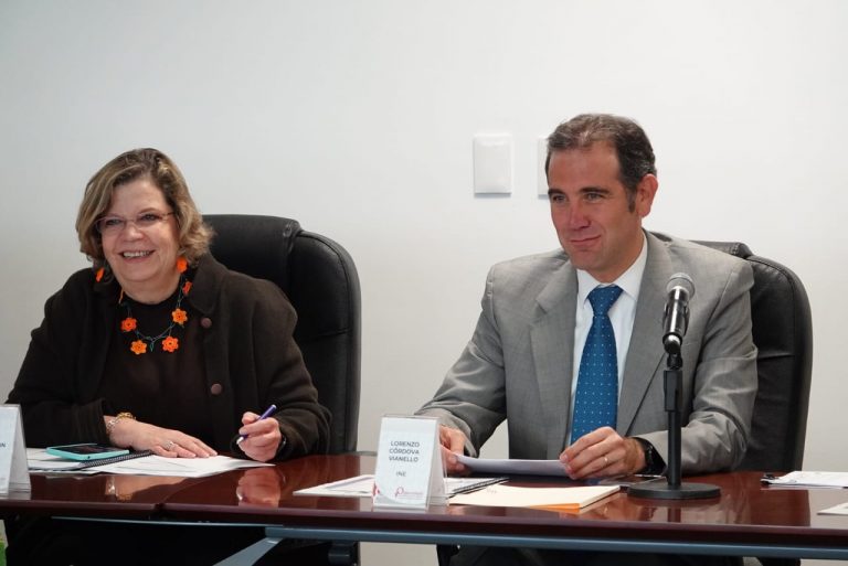 Nadine Gasman Zylbermann Presidenta del INMUJERES y Lorenzo Córdova Vianello Consejero Presidente del INE.