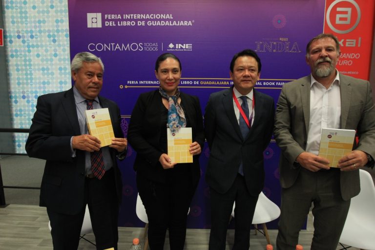 Presentación del Cuaderno de Divulgación de la Cultura Democrática “La profesionalización de la función electoral” .