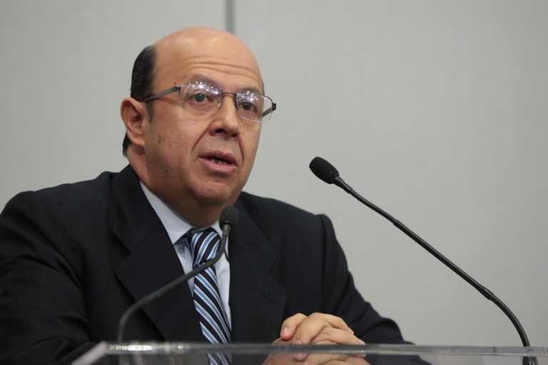 Enrique Andrade González, Consejero Electoral y Presidente de la Comisión Temporal de vinculación con mexicanos residentes en el extranjero y análisis de las modalidades de su voto.