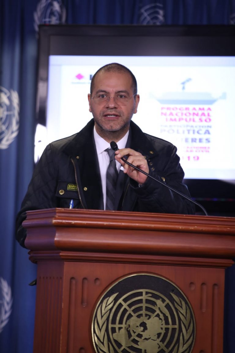 Roberto Ruíz Saldaña Consejero Electoral en la Inauguración Taller de Liderazgo, Diálogo y Negociación para Impulsar la Participación Política de las Mujeres.