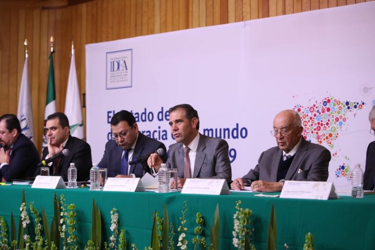 Inauguración del El Estado de la Democracia en el Mundo y en las Américas 2019.