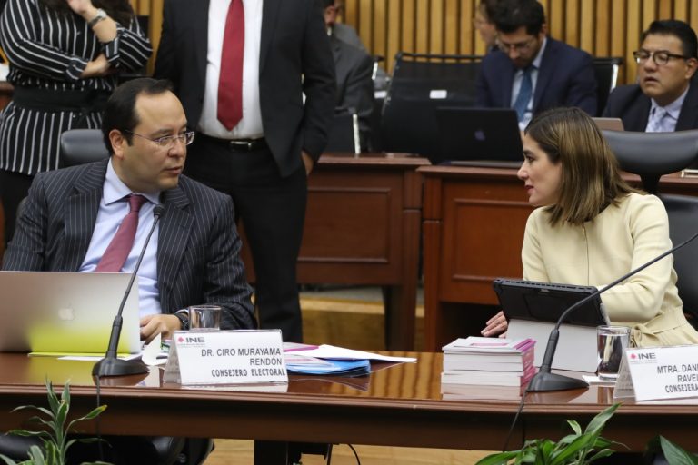 Dania Ravel Cuevas  y Ciro Murayama Rendón, Consejera y Consejero Electorales