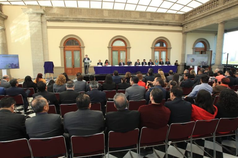 Lorenzo Córdova Vianello, Consejero Presidente del INE en el Encuentro: “La democracia electoral y los retos de la nueva década”.