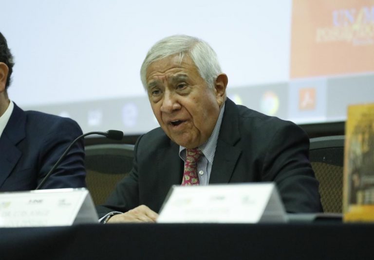 Jorge Luis Molina Piñeiro, profesor de la División de Estudios de Posgrado de la Facultad de Derecho.