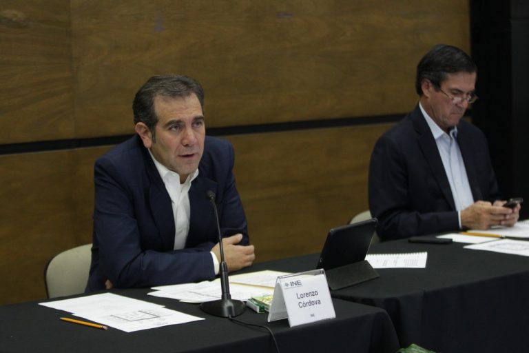 Consejero Presidente Lorenzo Córdova Vianello y Edmundo Jacobo Molina Secretario Ejecutivo del INE.