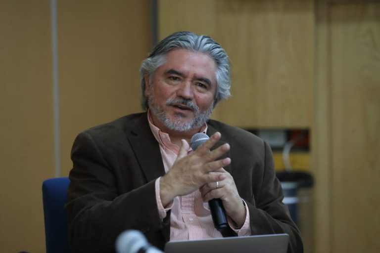 Leonardo Valdés, Académico de la BUAP