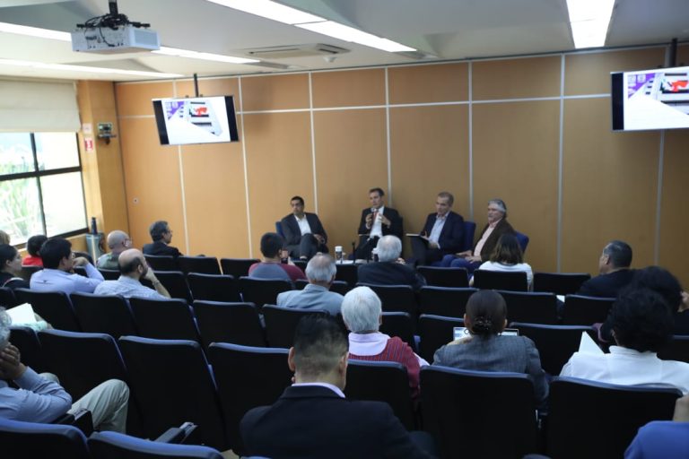 “Conversatorios: Autonomías Institucionales y Rendición de Cuentas”