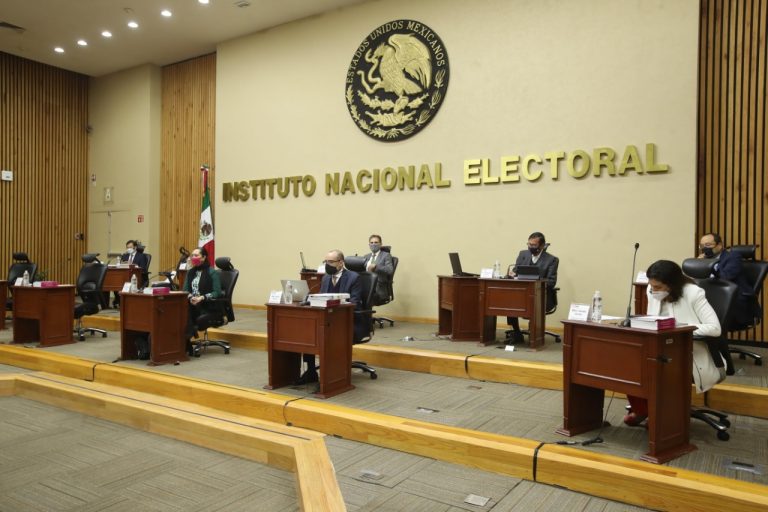 Sesión Ordinaria  del Consejo General,  transmitida por la plataforma virtual.
