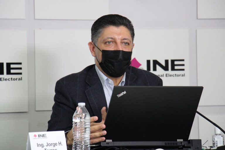 Jorge Torres Antuñano Coordinador General de la Unidad Técnica de Servicios de Informática.