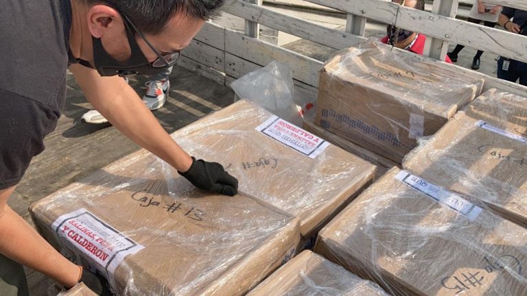 El INE Recibe del Senado las firmas para Reviision de lo que será la Consulta Ciudadana para juzgar a los ex presidentes.