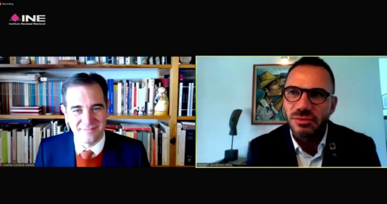 Firma de Convenio Marco INE-UNESCO, transmitida por la plataforma virtual del INE.