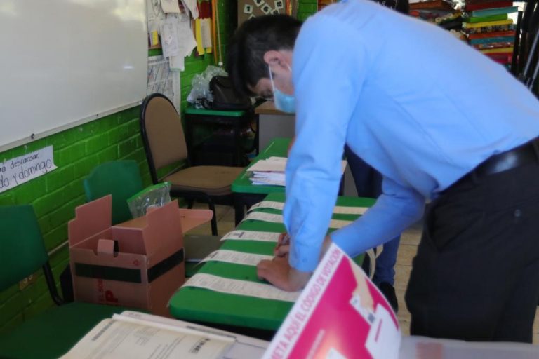 Conteo de votos Urna Electrónica en el Estado de Coahuila.