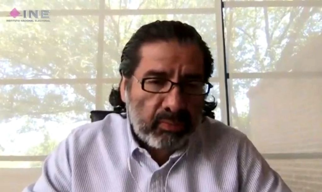 Francisco Abundis, Parametría.