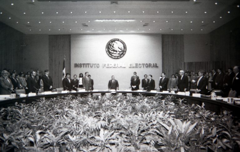 En 1994 se instituyen los Consejeros Ciudadanos.