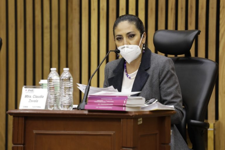 Claudia Zavala Pérez, Consejera Electoral.
