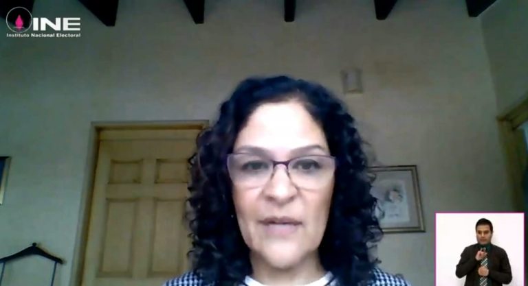 María Fernanda Somuano.