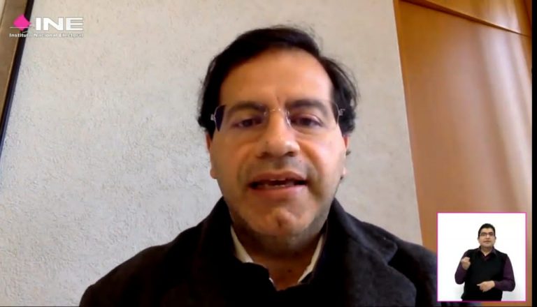 Roberto Ruíz Saldaña, Consejero Electoral del INE.