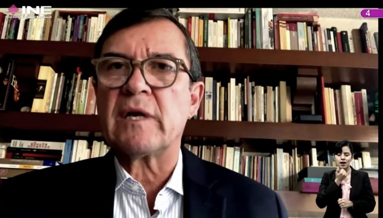 Edmundo Jacobo Molina, Secretario Ejecutivo.