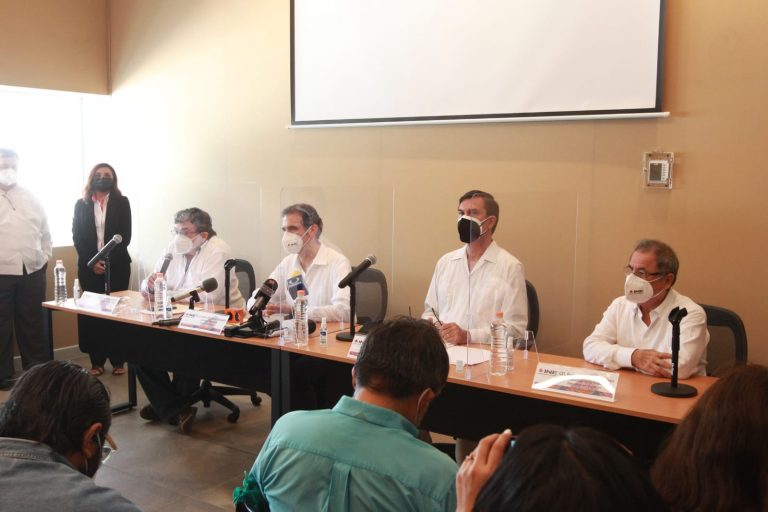 Conferencia de prensa.