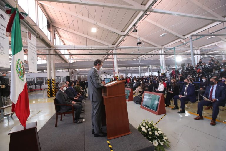 Inicio de la producción de papeleta para la Revocación del mandato, realizado en Talleres Gráficos de México.