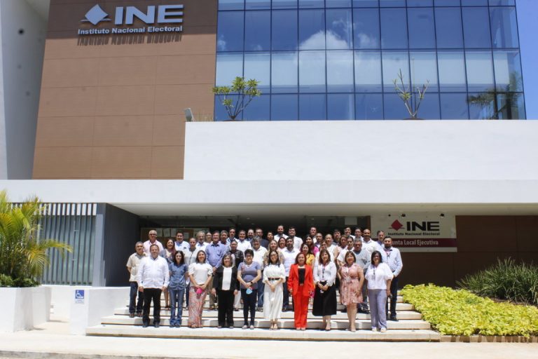 Reunión de las y los Vocales de Organización Electoral del INE celebrada en la ciudad de Mérida Yucatán el día
8 de julio de 2022