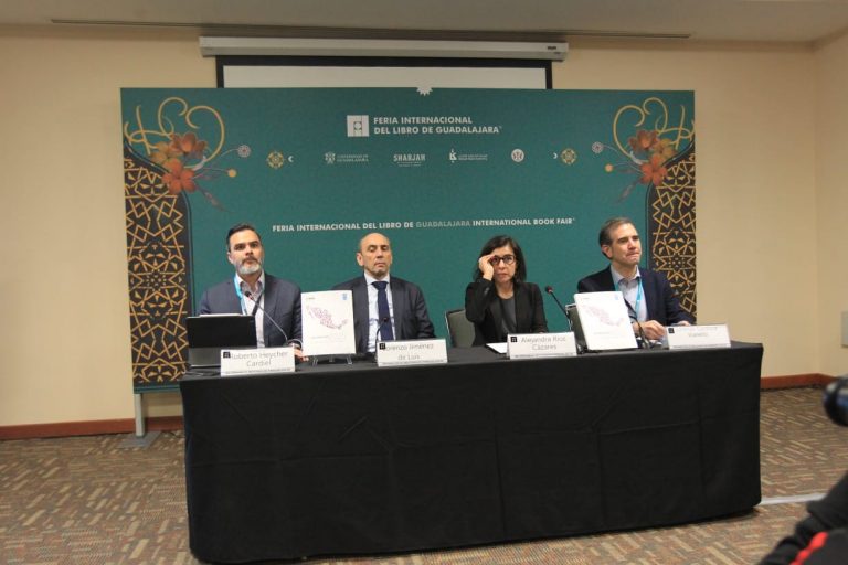Presentación del Informe País 2020. en el marco de la Feria Internacional del Libro de Guadalajara.