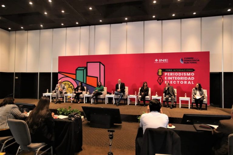 Mesa “Elecciones, violencia y ejercicio del periodismo en México” en el marco del  Foro Internacional Periodismo e Integridad Electoral.