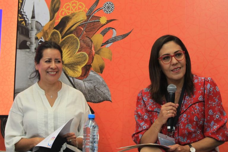 Liselotte Correa Directora de la Unidad Técnica de Igualdad de Género y no Discriminación y Claudia Zavala Pérez Consejera Electoral del INE.