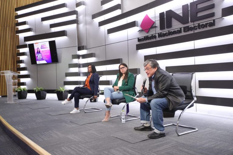 Conferencia Magistral Violencia digital y mediática.