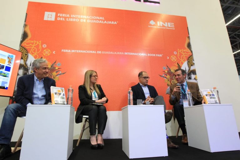 Presentación del libroDemocracia mexicana: Retos de la participación y los derechos"