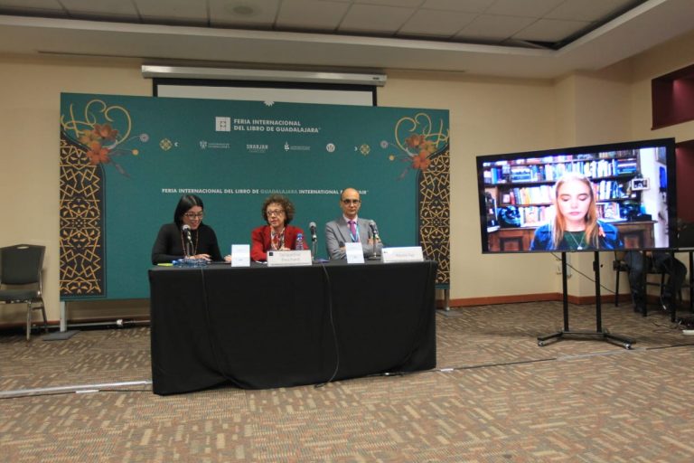 Presentación de la obra institucional  “Democracia y transparencia: binomio indisoluble”.