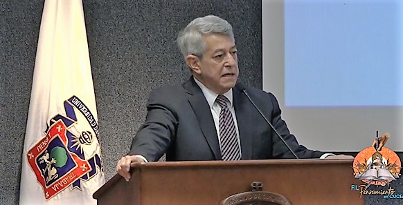 Mauricio Merino, Director del Instituto de Investigación en Rendición de Cuentas y Combate a la Corrupción del CUCEA.