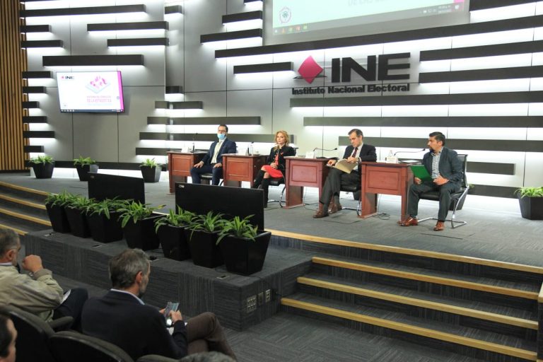 Presentación del  “Sistema de Consulta de la Estadística de las Elecciones” .