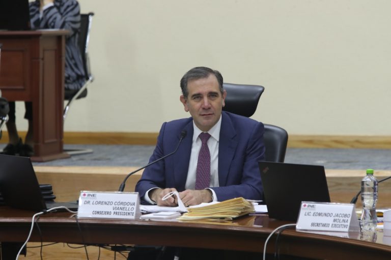 Lorenzo Córdova Vianello, Consejero Presidente.