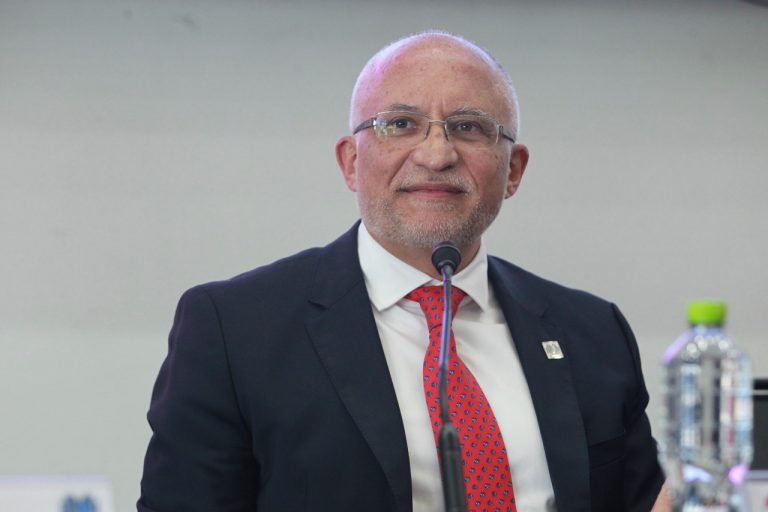 Hugo Andreas Setzer Presidente de la Cámara Nacional de la Industria Editorial Mexicana.