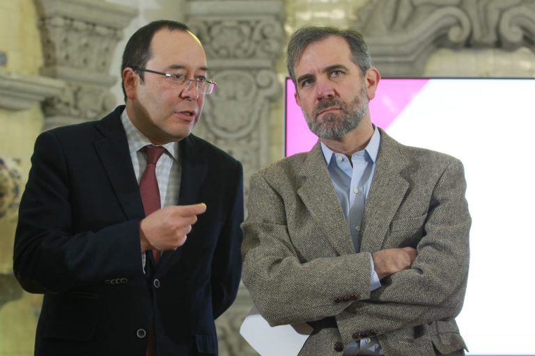 Ciro Murayama Rendón Consejero Electoral y Lorenzo Córdova Vianello Consejero Presidente.