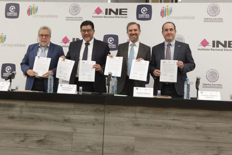 Firma de Convenio de colaboración INE-TEPJF-Cámara de la Industria de transformación de Nuevo león y el Consejo Cívico