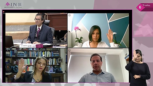 Sesiones Ordinaria y Extraordinaria del Consejo General.